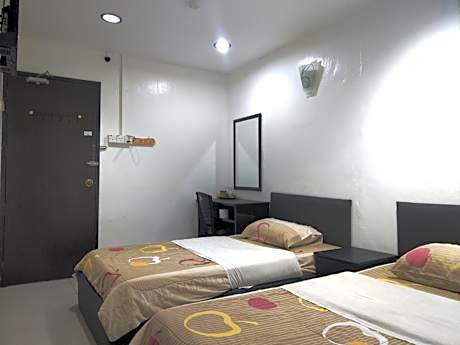 Twin Room with Bathroom