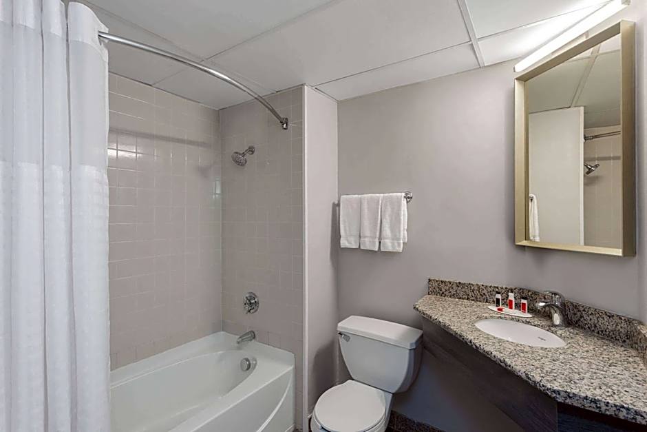 Ramada by Wyndham Windsor Locks