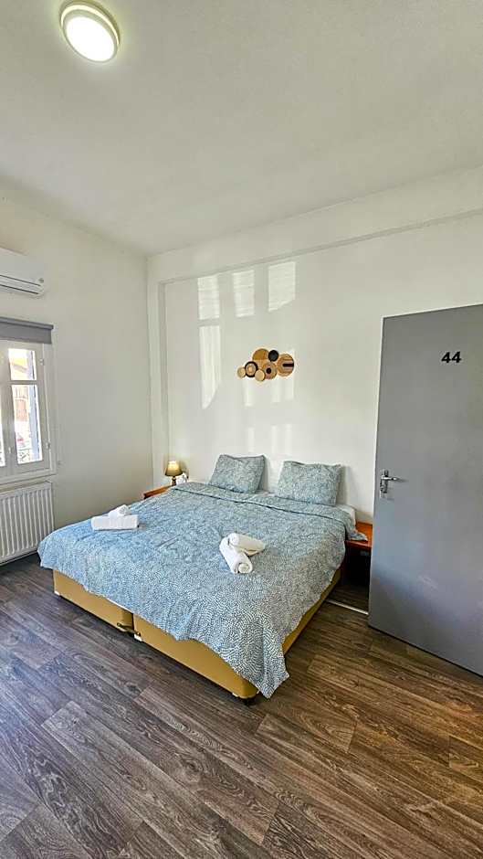 The Lemon Tree Hostel