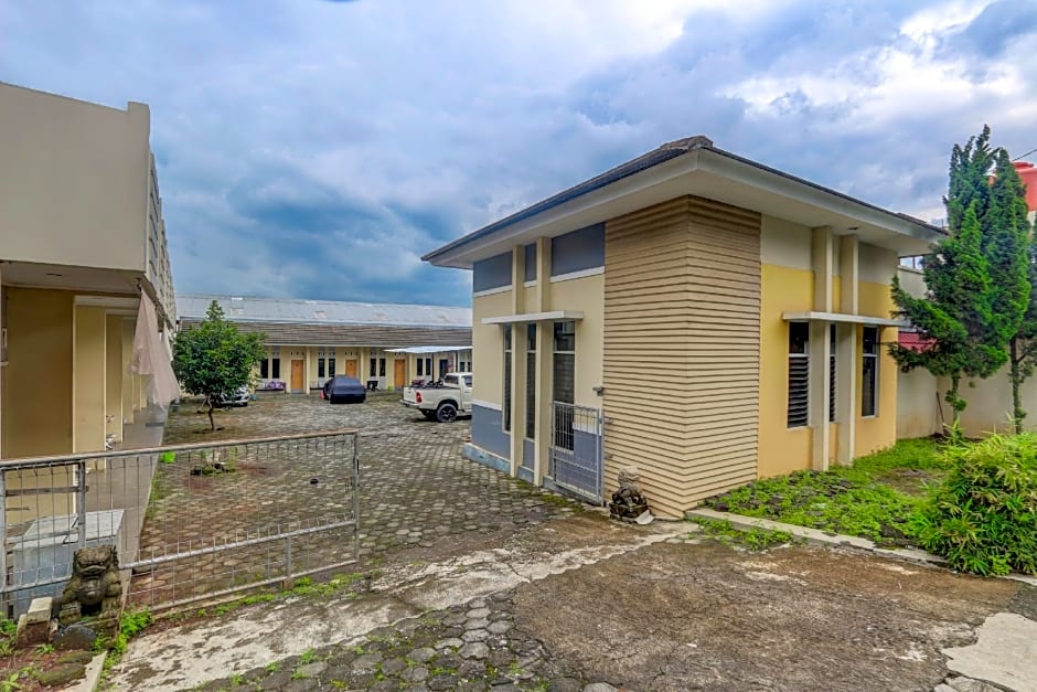 OYO Life 90159 Puri Asoka Guest House