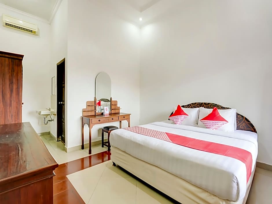 Hotel O Ratu