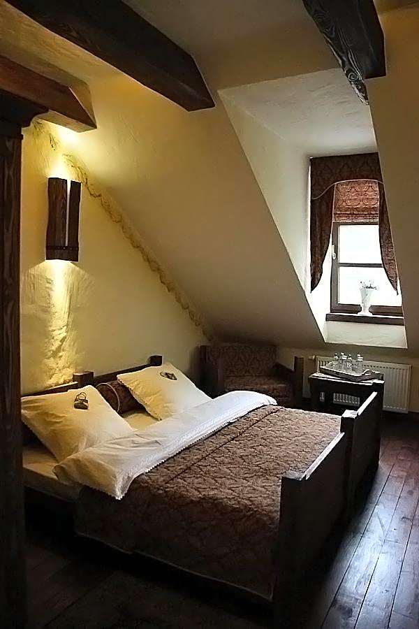 Kompleks rekreacyjno- hotelowo-wypoczynkowy FIRLEJOWE SIOŁO