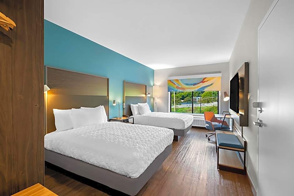 Tru by Hilton Lexington