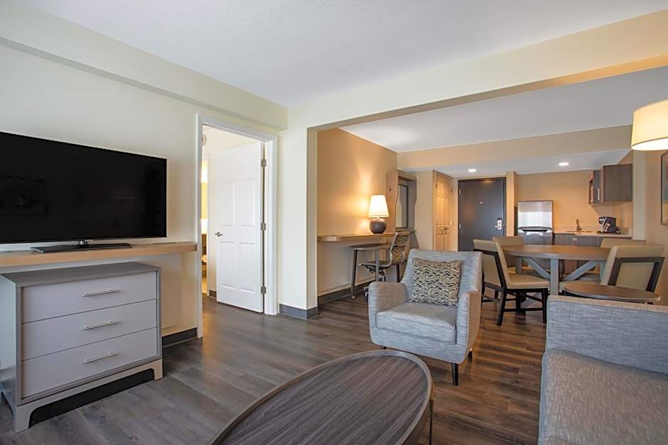 Holiday Inn Tampa North By IHG