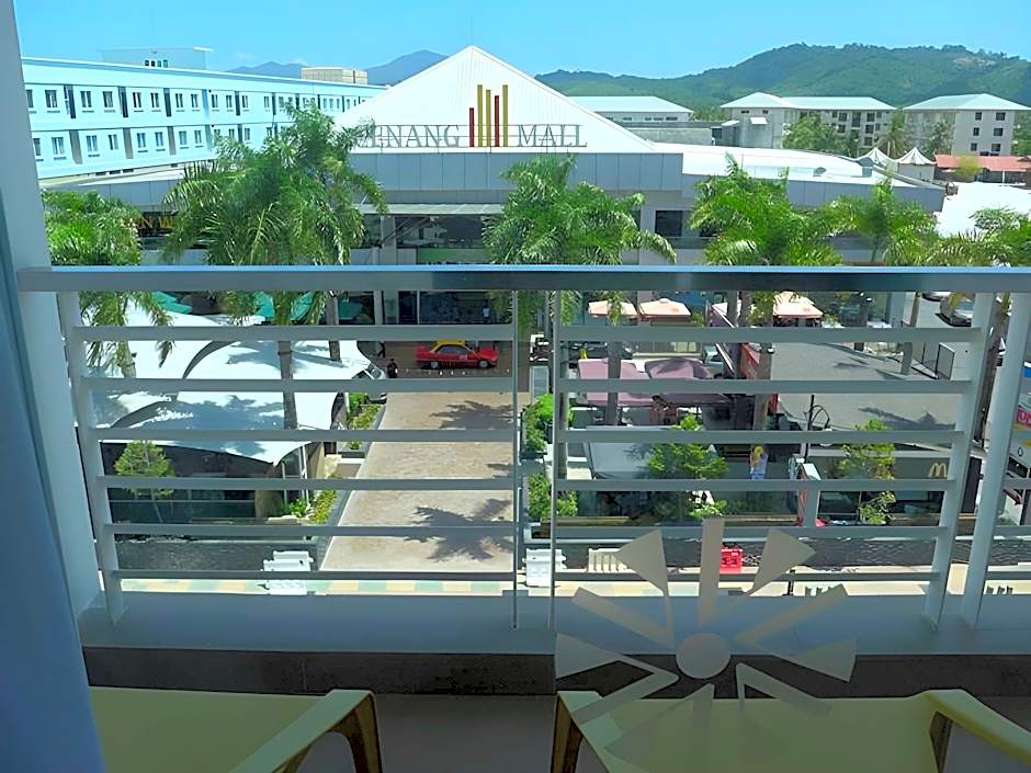 Cenang Plaza Beach Hotel