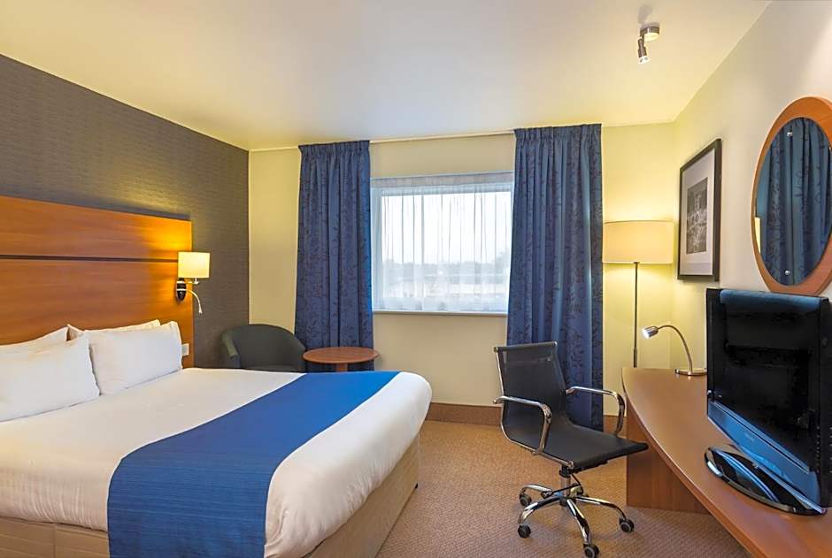 Holiday Inn Express Braintree By IHG