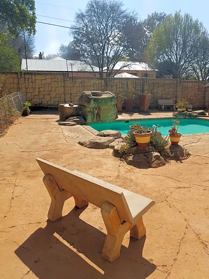 Upper Houghton Guesthouse