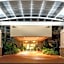 Holiday Inn & Suites Atlanta Airport North By IHG