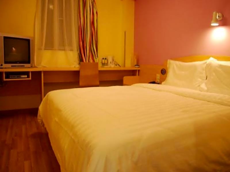 7Days Inn Jingdezhen People's square – Jingdezhen, FL