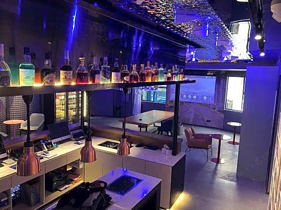 Weilaideng Hotel (Guangzhou Zhujiang New Town Jinan University Store)