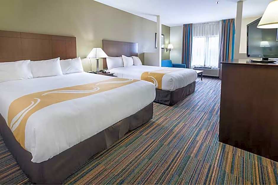 Quality Suites Temple I-35