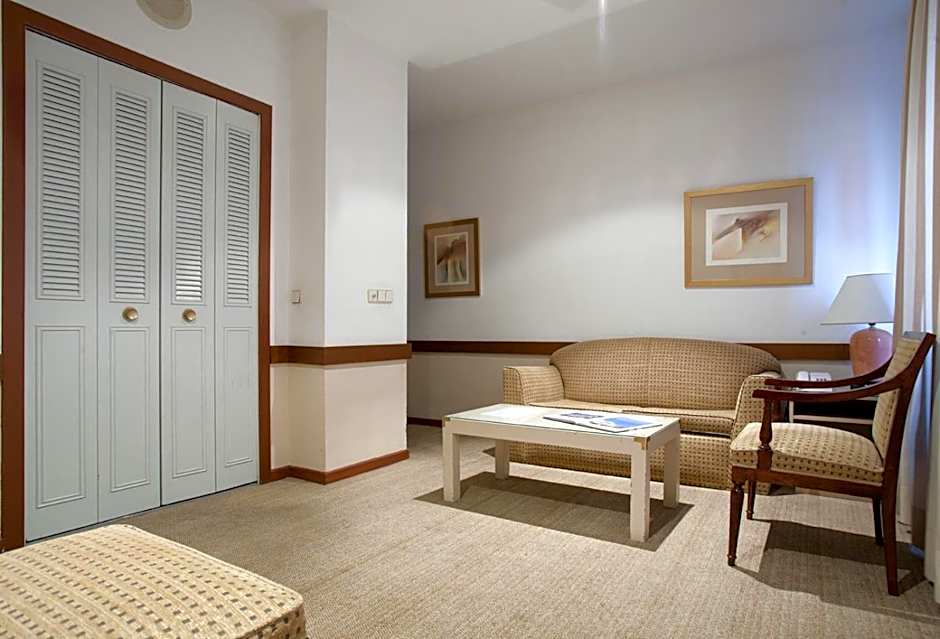 Espahotel Plaza Basilica