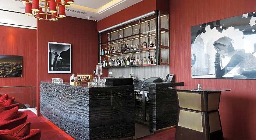 Raffles Makati Hotel