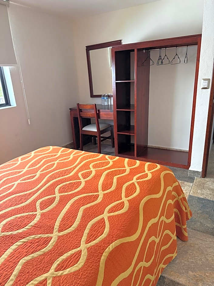 Hotel Suites Don Miguel