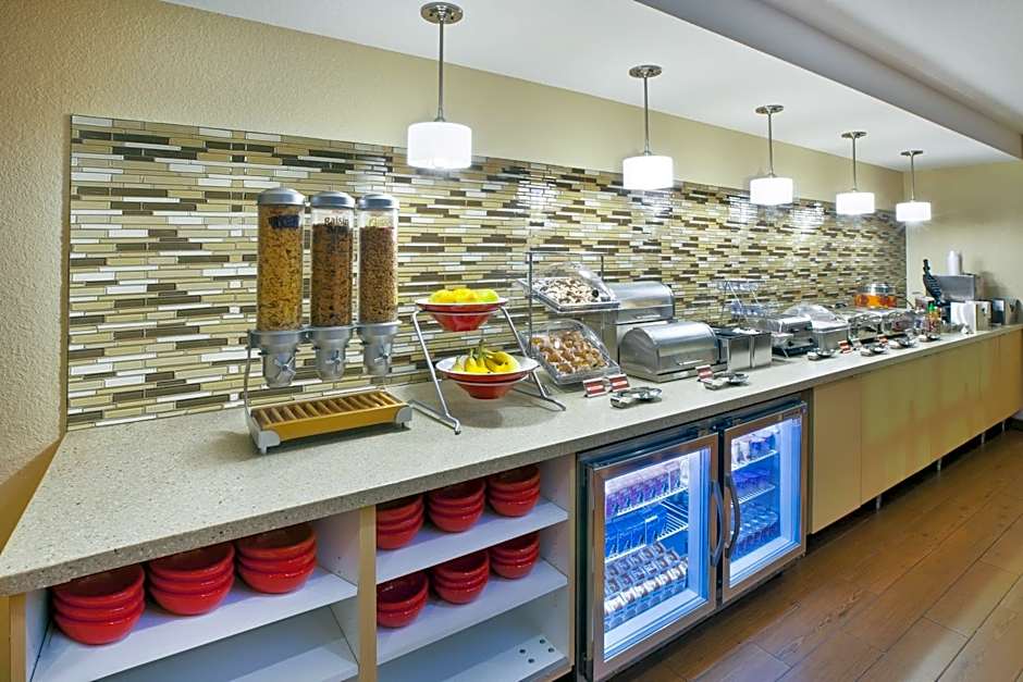 TownePlace Suites by Marriott Milwaukee Brookfield