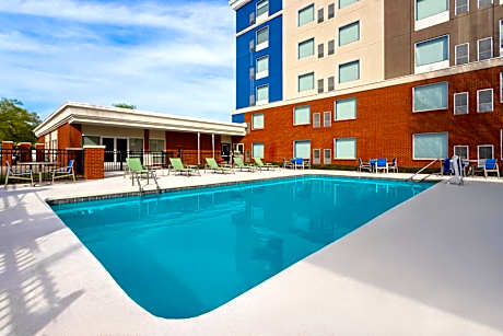 Holiday Inn Express Augusta Downtown By IHG