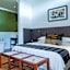 Liedjiesbos Urban Olive Farm Accommodation