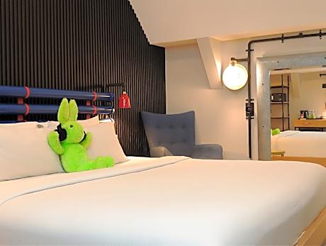 Dash Deluxe Garden View Room