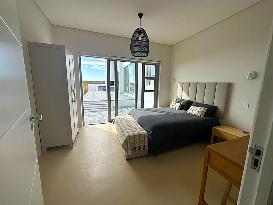 Photo 1 of 19 of 3 Bedroom