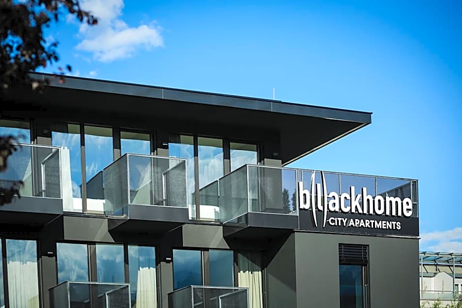 Blackhome Innsbruck City East I contactless check-in