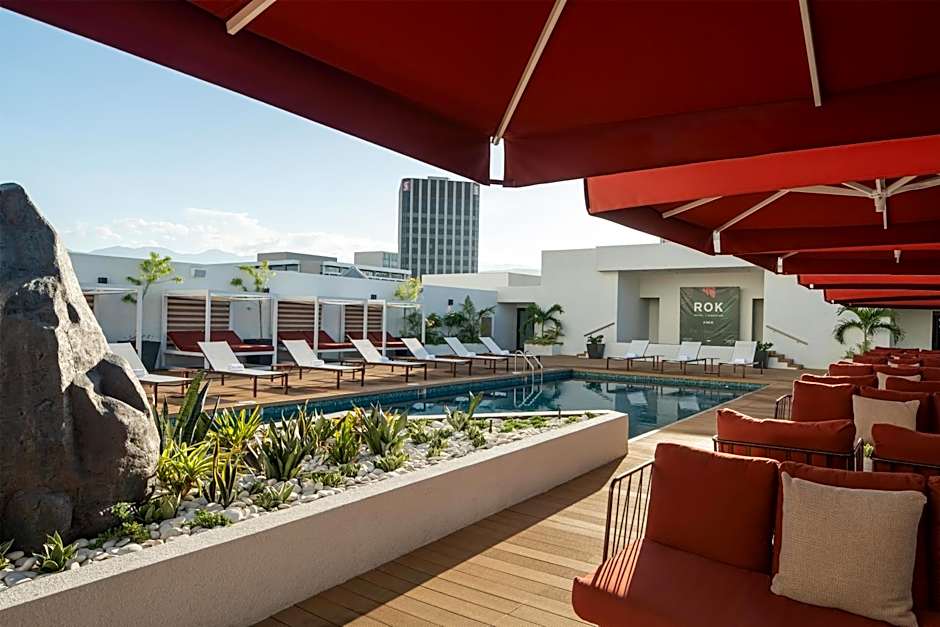 Rok Hotel Kingston Tapestry Collection By Hilton