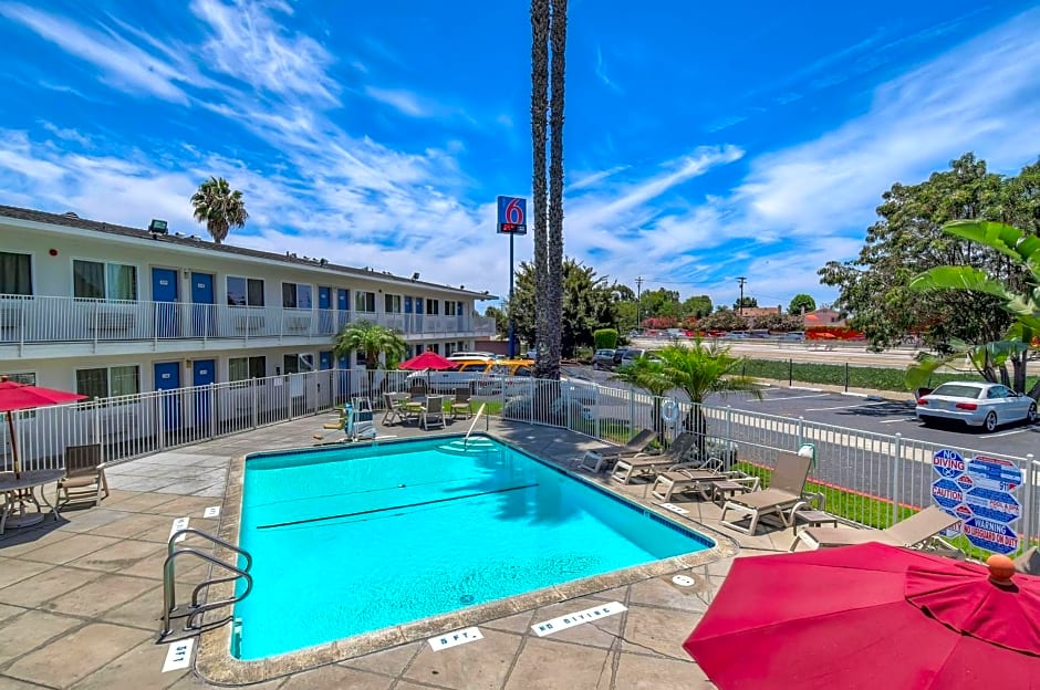 Motel 6-Westminster, CA - South - Long Beach Area