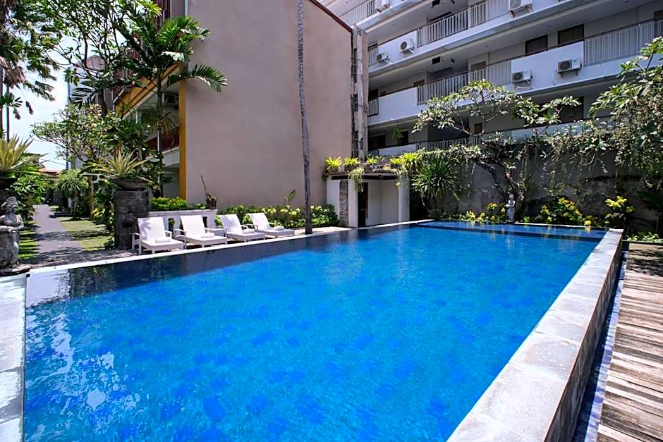 Transera Kamini Legian Hotel