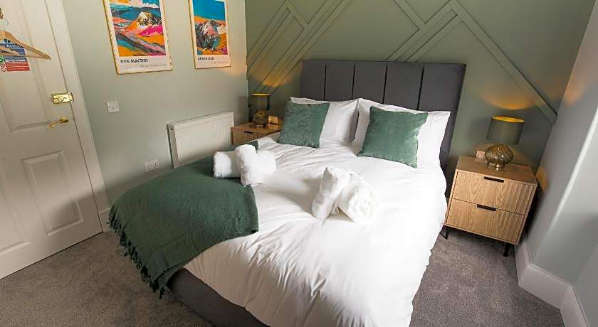 OYO Braeriach Hotel, Highlands Scotland