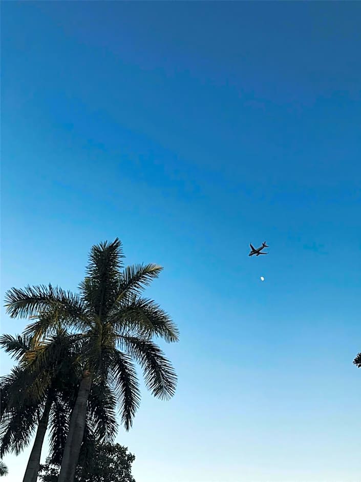 Hyatt Regency Los Angeles International Airport