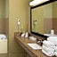 Holiday Inn Express Hotel &amp; Suites Saginaw By IHG