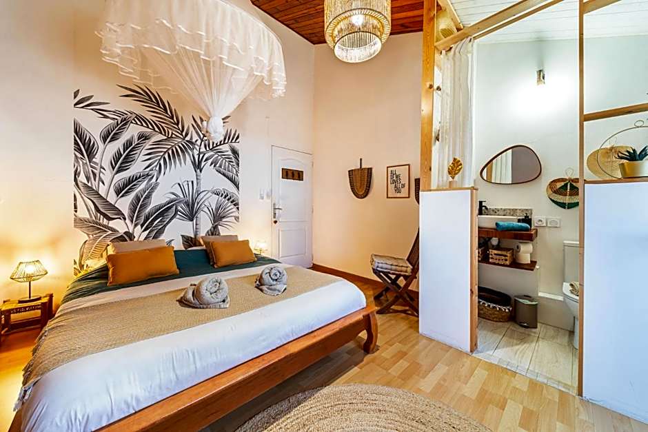 Les Baroudeurs Hostel