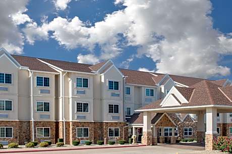 Microtel Inn & Suites by Wyndham Quincy Downtown/River Area