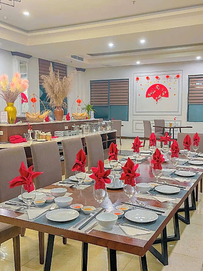 Muong Thanh Con Cuong Hotel