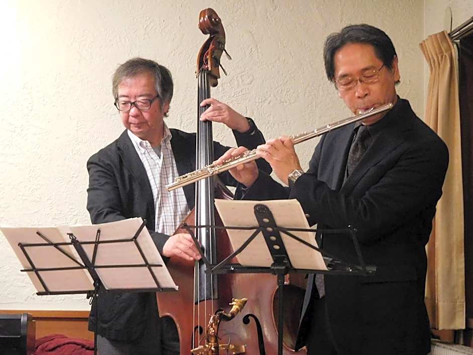 Madarao Elm Pension