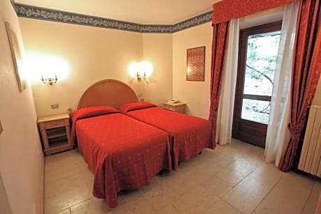 Economy Double or Twin Room