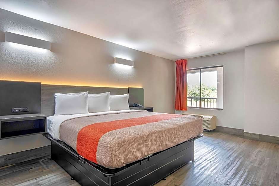 Motel 6-Lafayette, LA