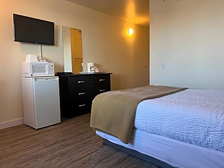 Queen Room - Disability Access