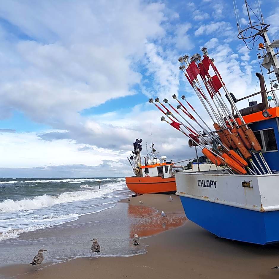 Ośrodek rodzinny "Pod Wydmami" PRZY PLAŻY , PLAC ZABAW , ROWERY