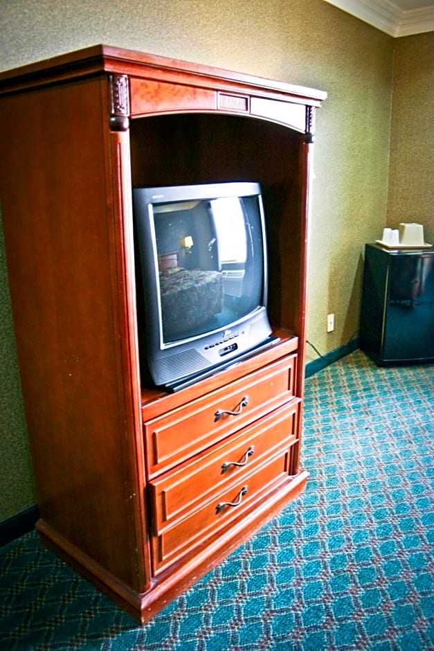 Crystal Inn Suites & Spas