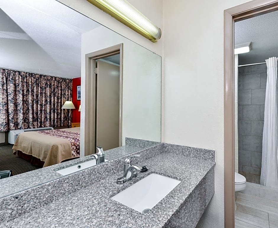 Americas Best Value Inn - Goodlettsville