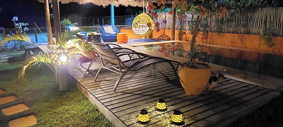 Pousada Flor de Lena- suíte Lírio -Icaraizinho