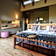 Rhino Ridge Safari Lodge
