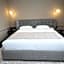 Retro Boutique Hotel