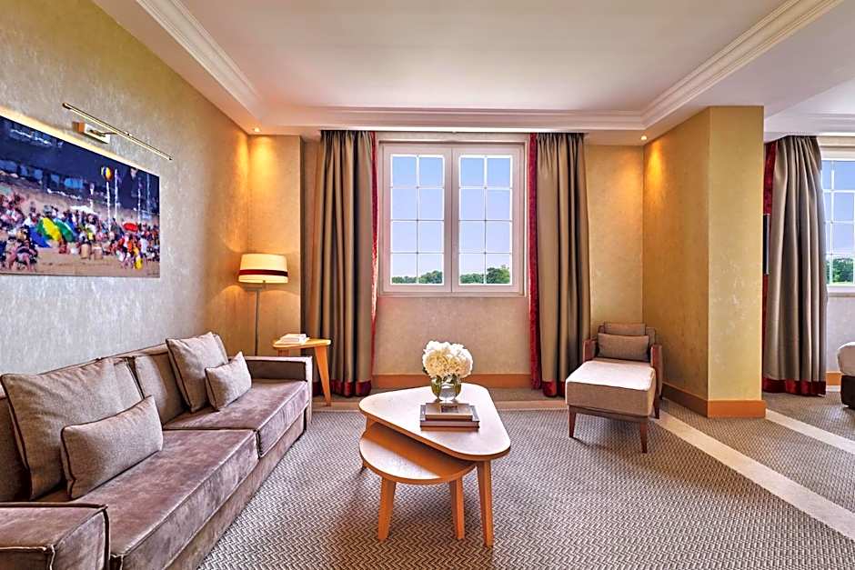 Hotel Barriere L'Hotel du Golf