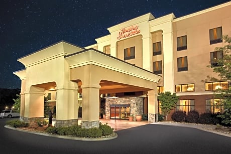 Hampton Inn & Suites Sevierville at Stadium Drive