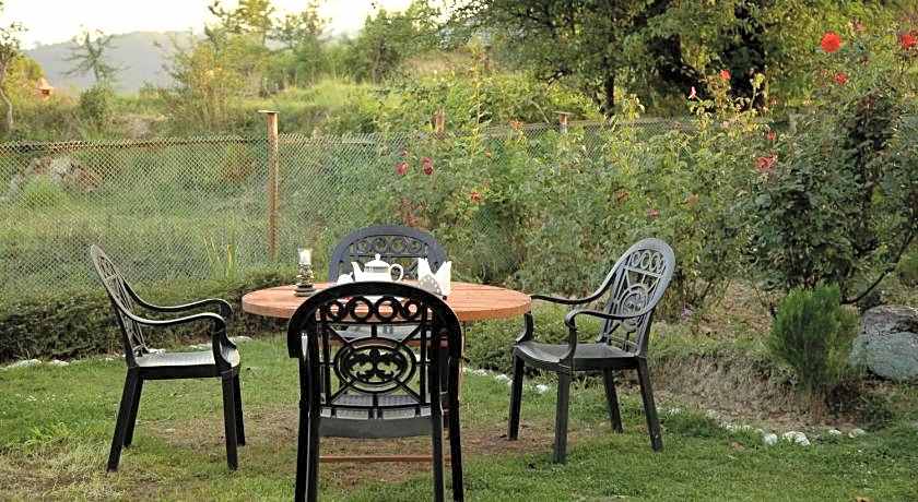 Hotel Seclude Palampur