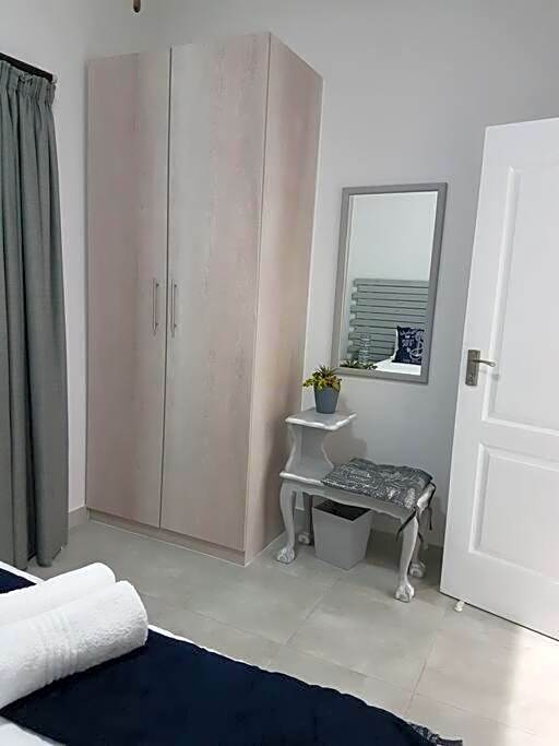 4 Bedroom house with lovely sea views.