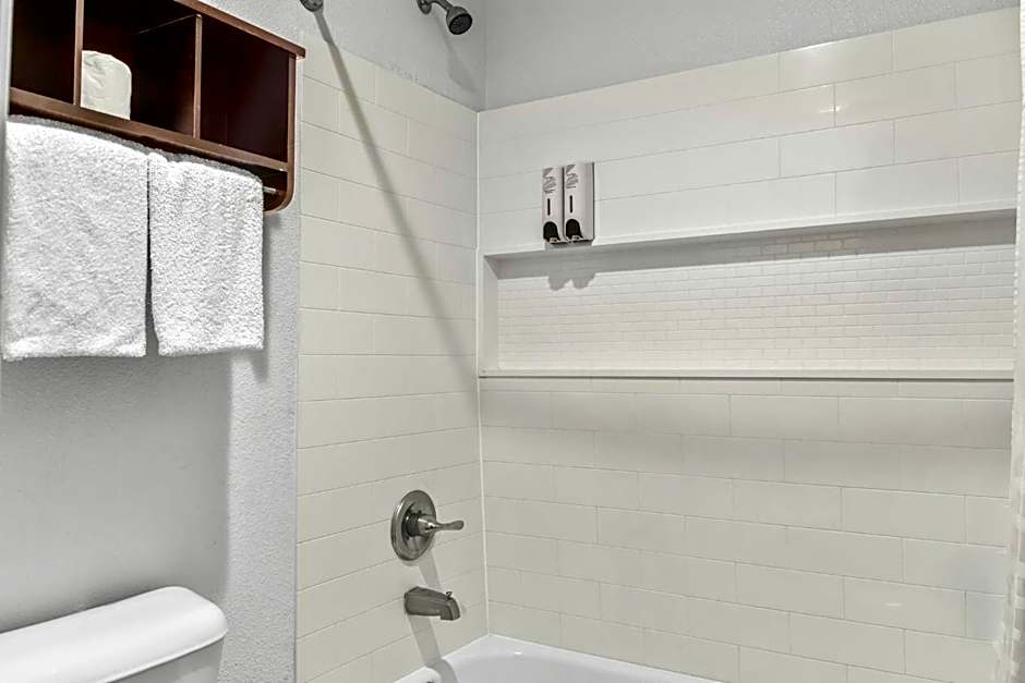 Red Roof Inn Houston - Jersey Village