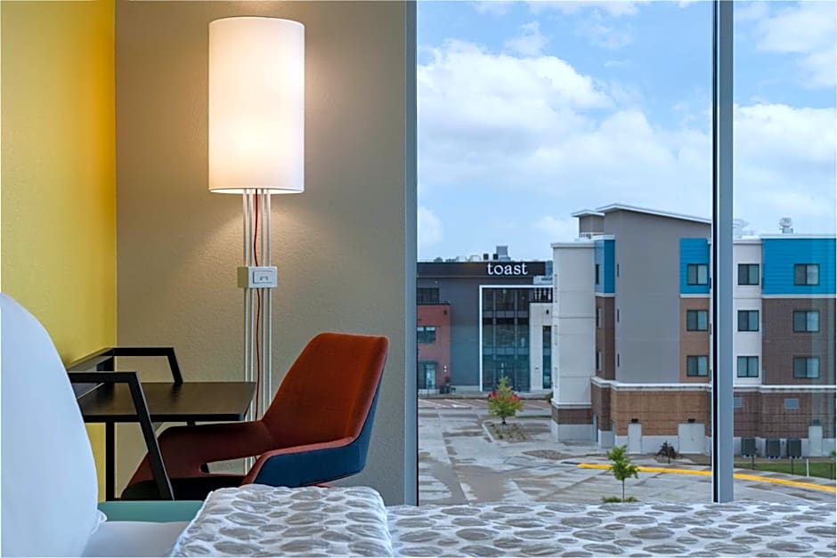 Tru by Hilton Ankeny