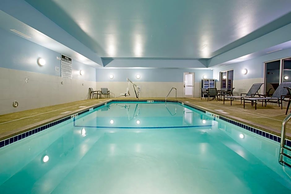 Holiday Inn Express & Suites Lincoln I - 80 By IHG
